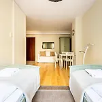 Victus Sunny With Parking By Renters Apartamento